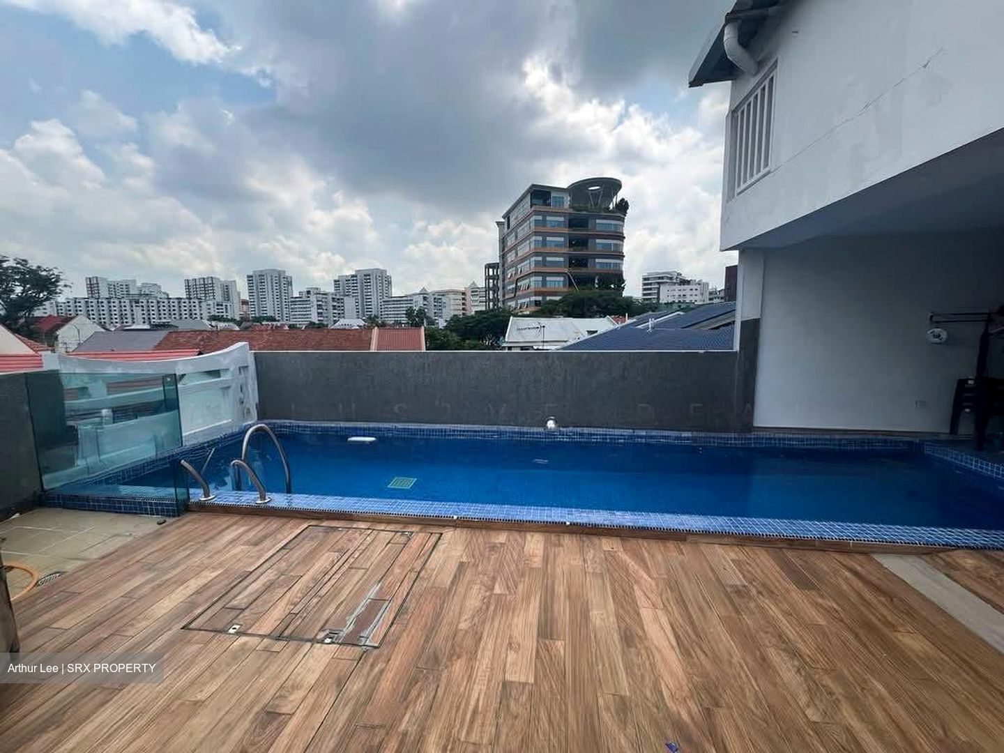 Jalan Anggerek (D13), Terrace #602699351